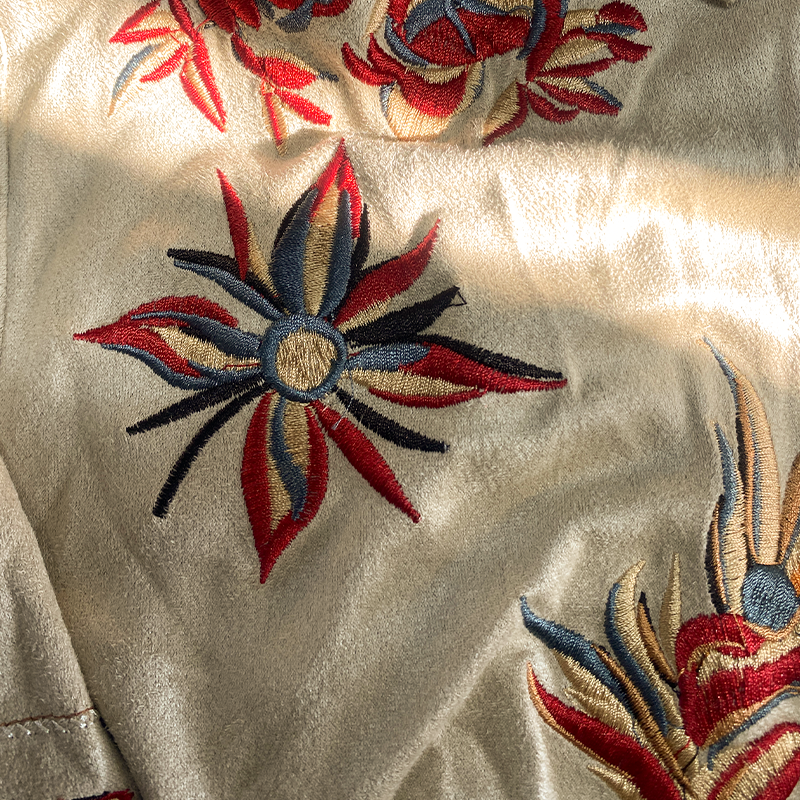 【24-hour shipping out】Men's Spring/Summer Fashion Retro Western Style Suede Embroidered Short Sleeve Shirt MTA1533D2K